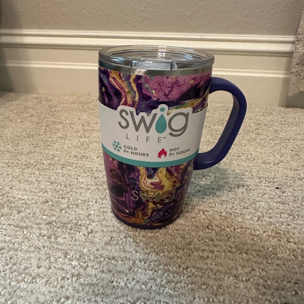 NWT Swig insulated mug